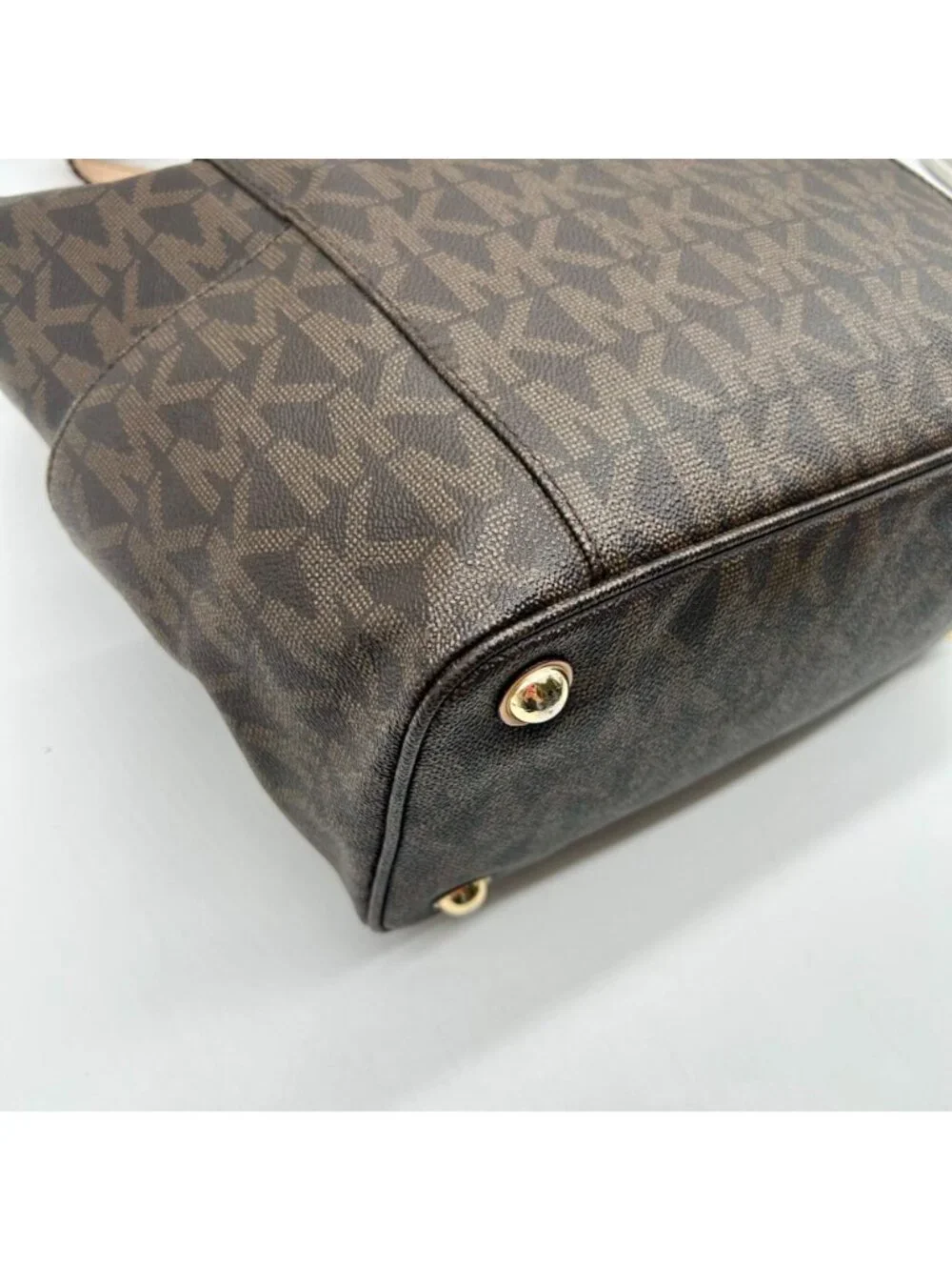 Michael Kors Jet Set Travel Tote Bag